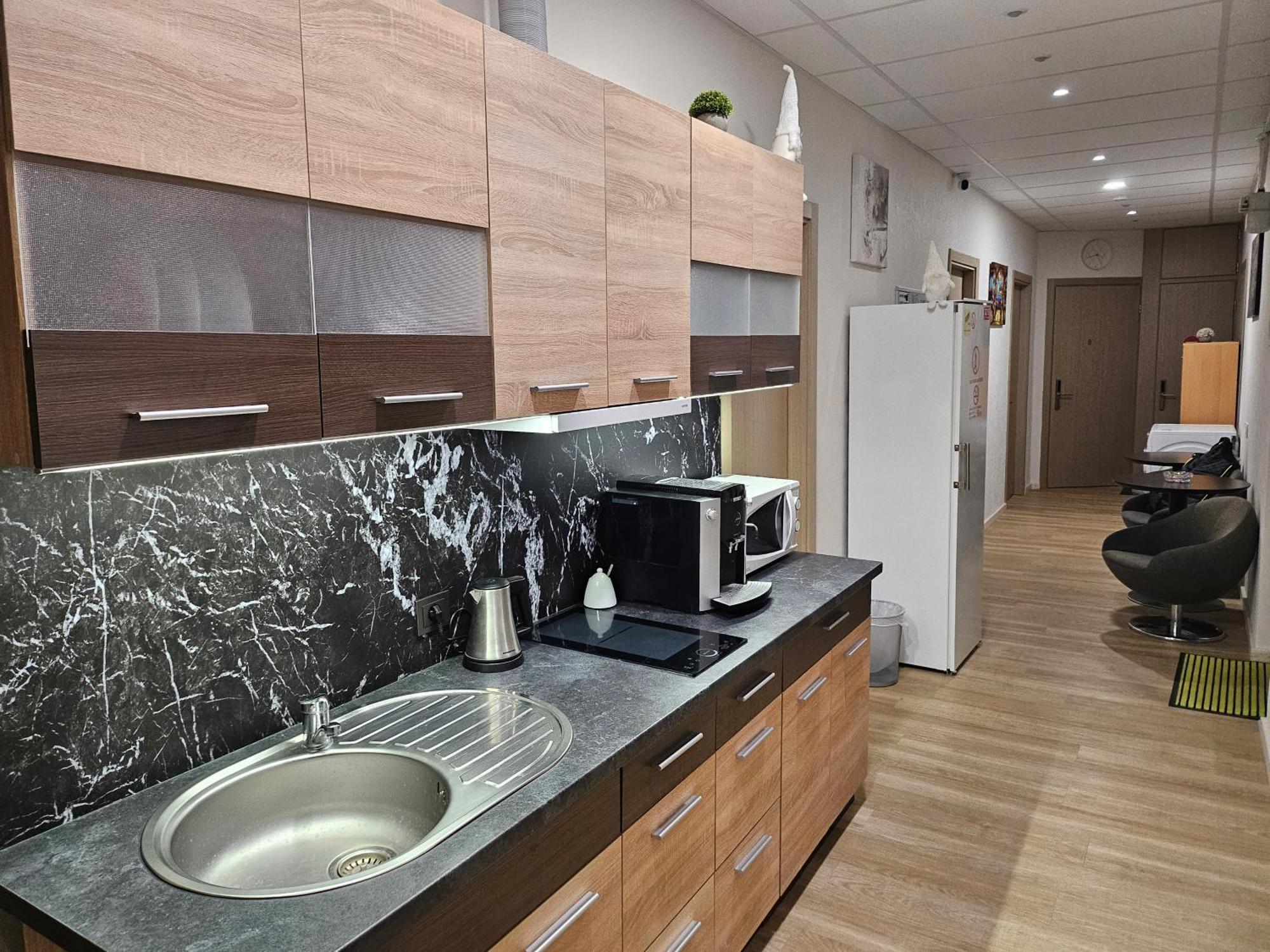 Kauno Apartamentai Su Balkonu 考纳斯 外观 照片