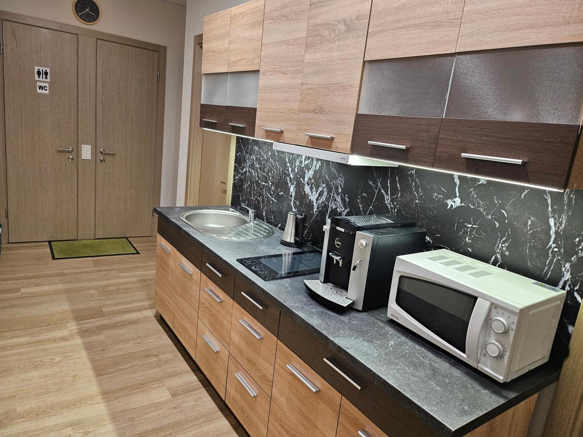 Kauno Apartamentai Su Balkonu 考纳斯 外观 照片