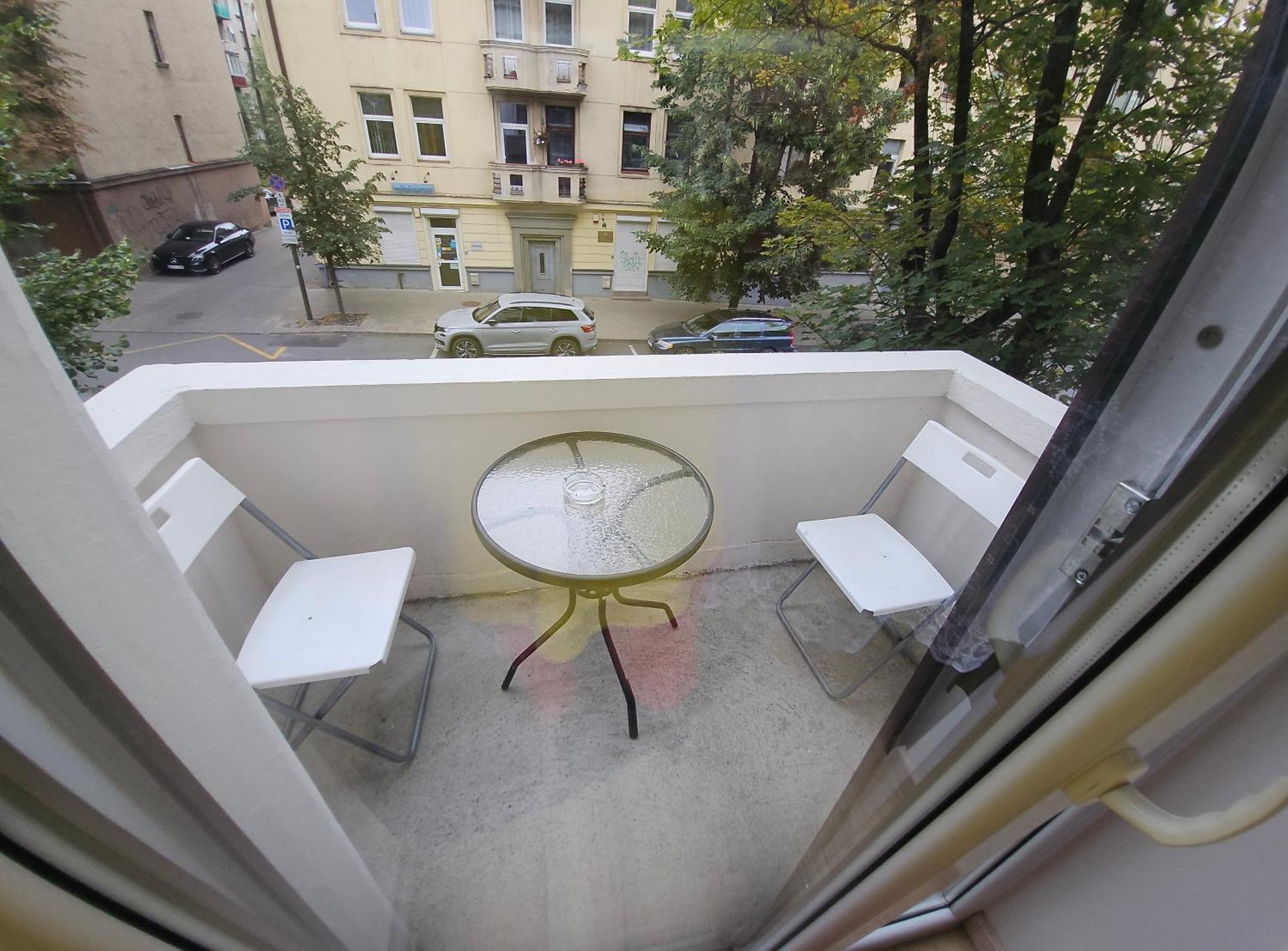 Kauno Apartamentai Su Balkonu 考纳斯 外观 照片