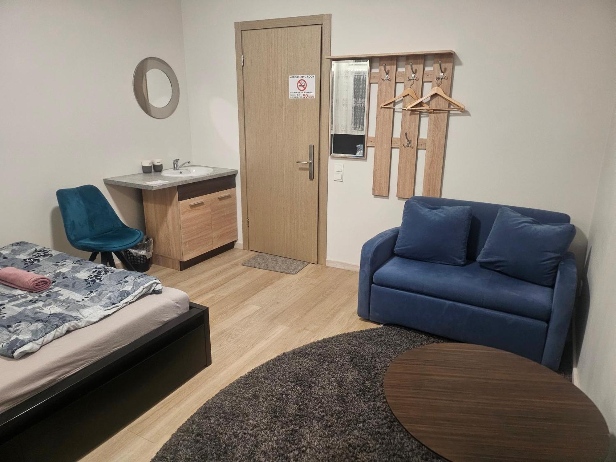 Kauno Apartamentai Su Balkonu 考纳斯 外观 照片